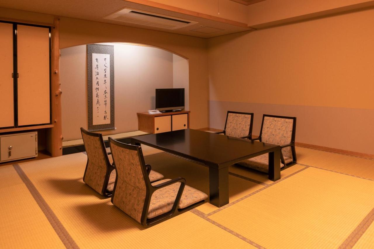 Yuzanso Hotel Otsu Exterior photo
